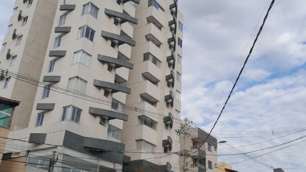 Edifício residencial no Bairro Cabral